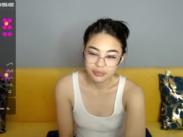 webcam girl little_v1rgin_angel capture image #2166745