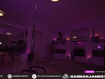 webcam girl hannahjames710 capture image #3004947