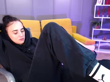 webcam girl shiny_sonya capture image #2351879