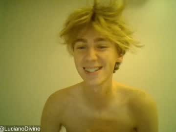 webcam man lucianodivine capture image #3359875