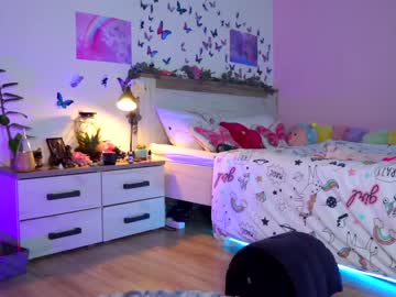 webcam girl juicyandthepussyblvd capture image #1448776