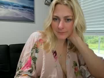 webcam girl wet_scarlett73 capture image #2499695