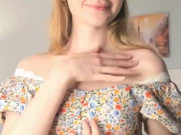 webcam girl peggybanwell capture image #4019055