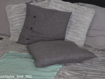webcam girl taylor_love_303 capture image #1130192