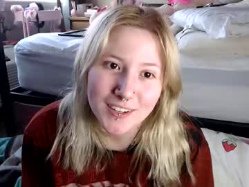 webcam girl myymelodyy666 capture image #3764776