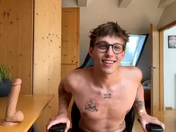 webcam man johnny2000x capture image #2298632