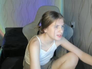 webcam girl kylie_mine capture image #2905417