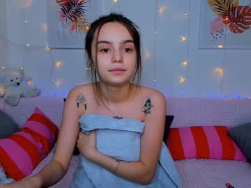 webcam girl your__voice capture image #1015701