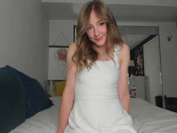 webcam girl innocentprovenguilty capture image #1864796