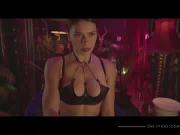 webcam girl lucieoude_ capture image #2654428