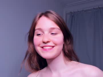 webcam girl queenof_love capture image #3978487