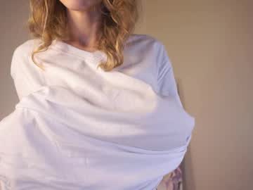 webcam girl monaelin capture image #4029458