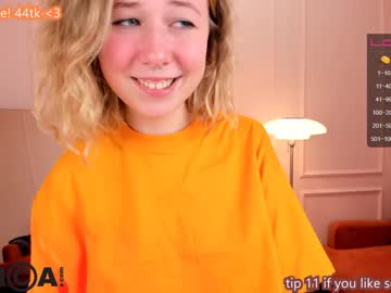 webcam girl lottie_shine capture image #3563847