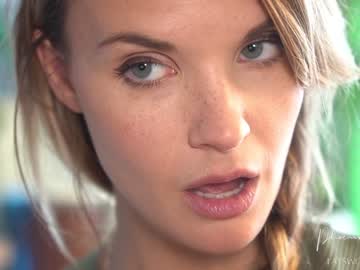 webcam girl phoenix_taylor capture image #2044687