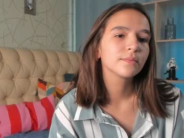 webcam girl catherineandrea capture image #2578205