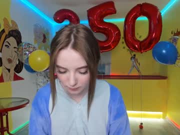 webcam girl elisa_oliver capture image #582056
