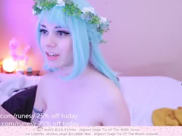 webcam girl runesy capture image #580745