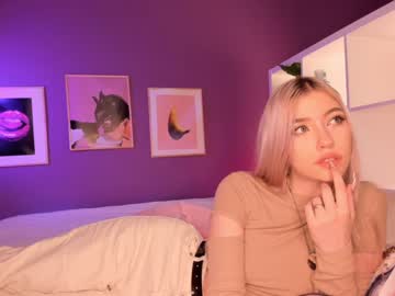 webcam girl wattsjoella capture image #1399091
