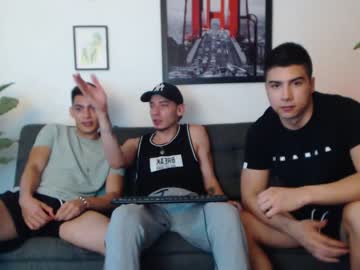 webcam man fratguysonline capture image #1261751