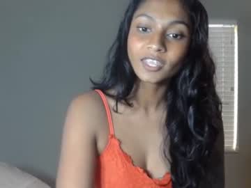 webcam girl xzaramx capture image #3169320