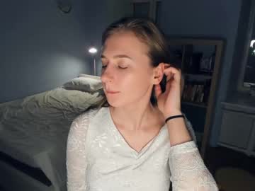 webcam girl jillwells capture image #3728413