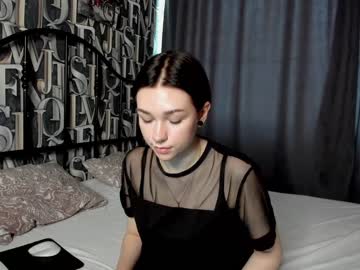webcam girl carolyn_white capture image #1693751