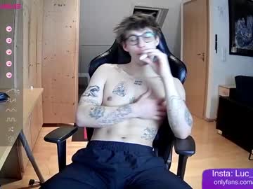 webcam man johnny2000x capture image #3191005