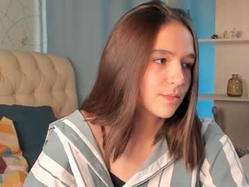 webcam girl catherineandrea capture image #2585625