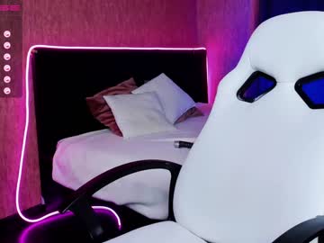 webcam girl lina_bitch capture image #2078809