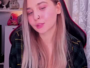 webcam girl sweetmila1 capture image #3684401