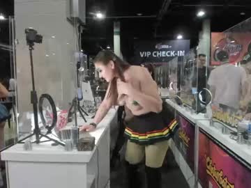 webcam girl cinnabelle capture image #1677235