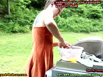 webcam couple honeyand_thebear capture image #1892843