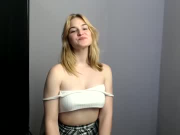 webcam girl tara_mony capture image #1710025