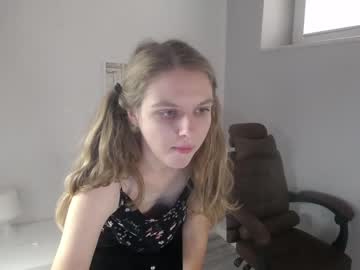 webcam girl lana_heisstt capture image #336950
