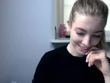 webcam girl lucynews capture image #632889