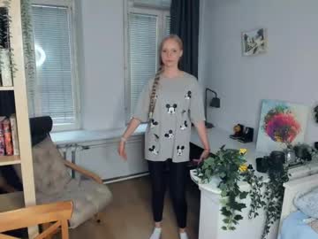 Cam for rave_the_love