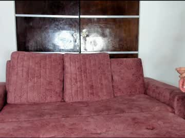 webcam couple dabomb7girls capture image #4029140