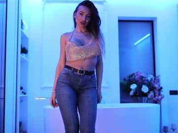 webcam girl layanaqueen capture image #533108