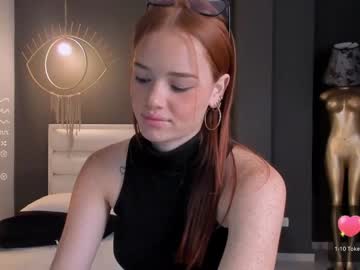 webcam girl corinnerusso capture image #3974005
