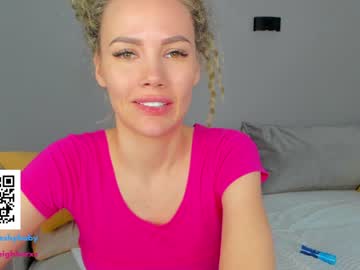 webcam girl dontbeshybaby capture image #3717669