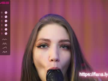 webcam girl angels_kiss capture image #2750683