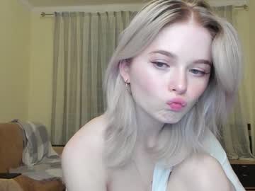 webcam girl yuppiyulia capture image #45115