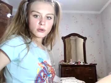 webcam couple ellie_mcqueen capture image #1875985