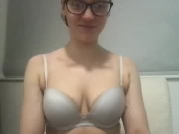webcam girl lilydunn capture image #4054502