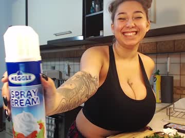 webcam girl selly_madelline capture image #1711741