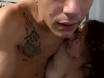 webcam couple emmareneeee capture image #2202814