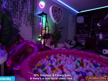 webcam girl heatherbby9 capture image #2073793