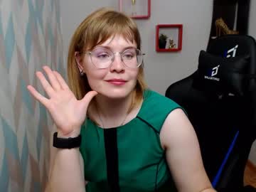 webcam girl candisechristal capture image #2204675