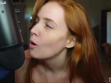 webcam girl tinatopp capture image #986929