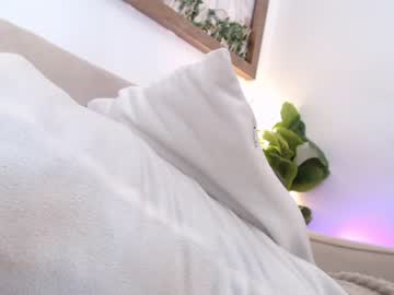 webcam girl marrylouanne capture image #1935946